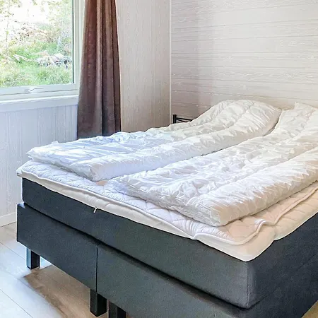 בית נופש 3 Bedroom Beautiful In Torvikbukt